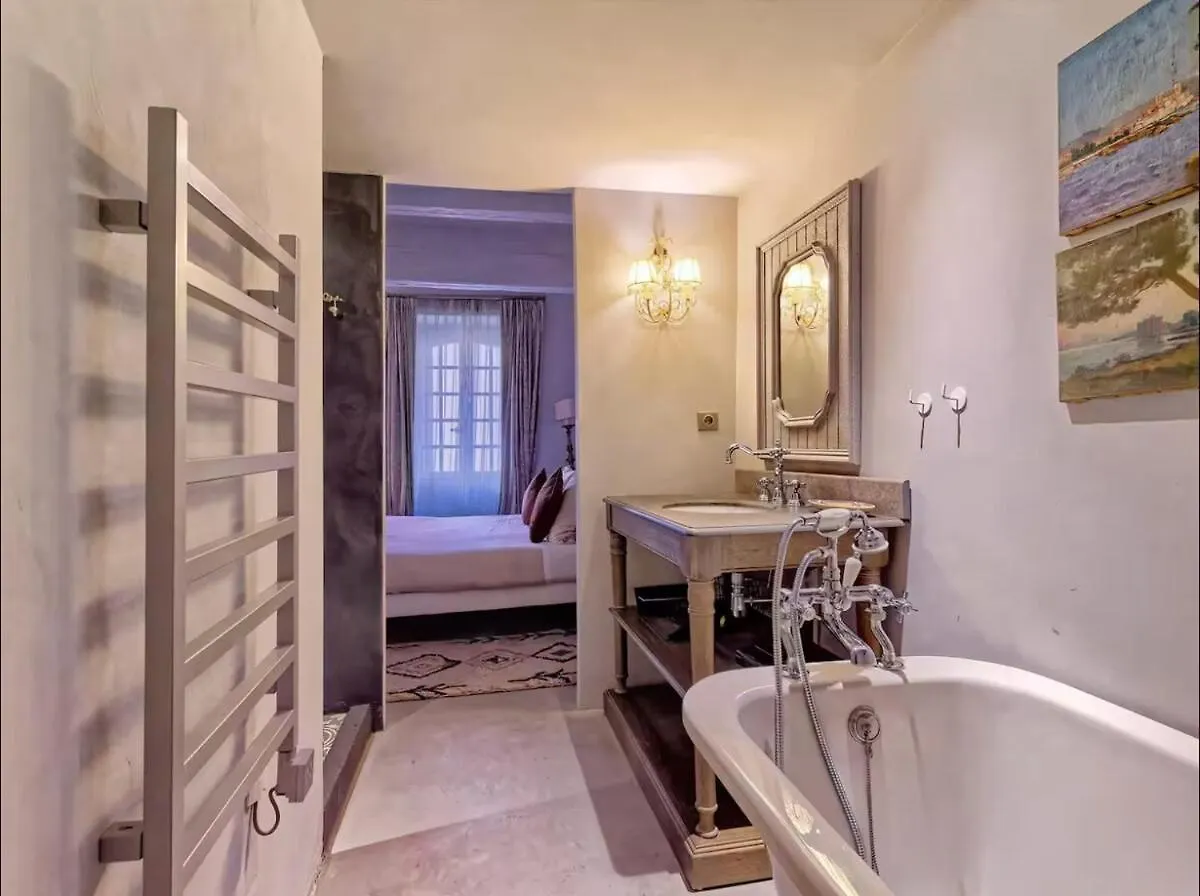 Typical Croisette Cannes House Villa